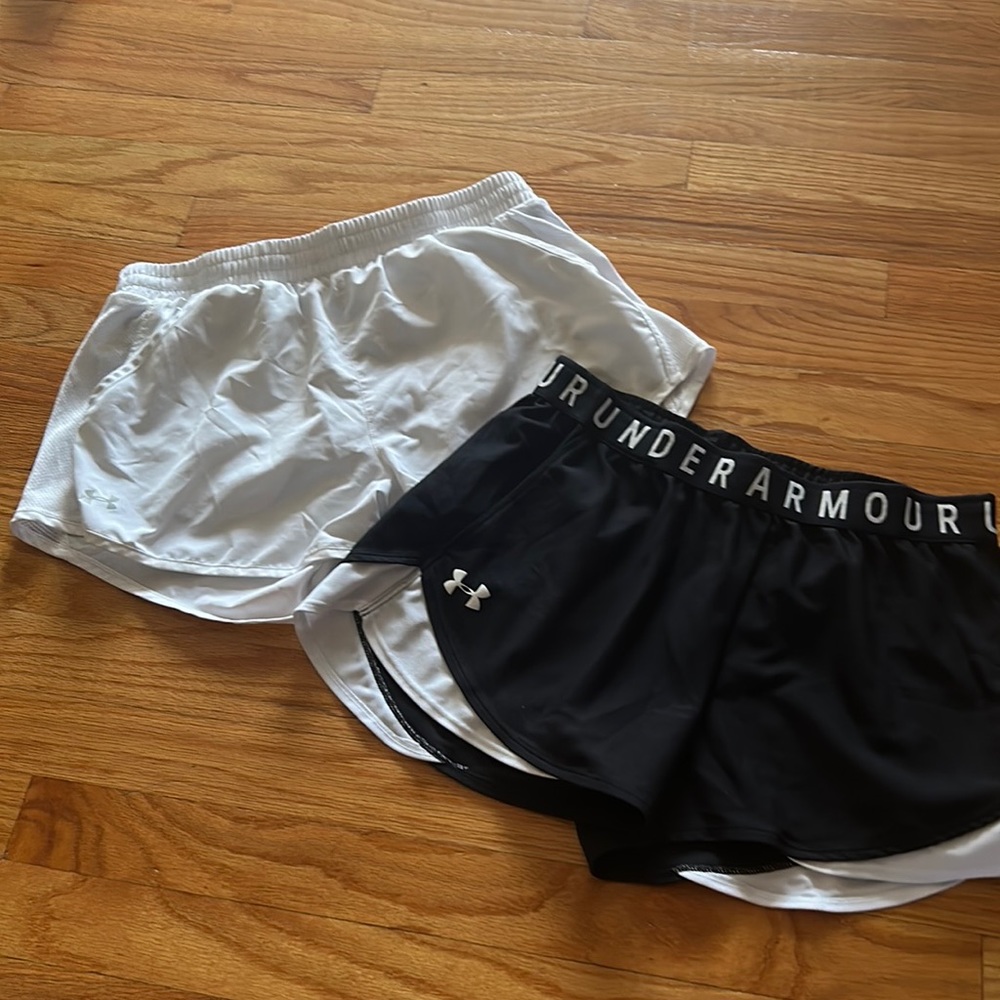 Under Armour Athletic Shorts (2)